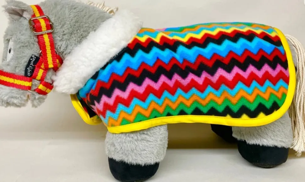 Crafty Ponies Fleece Neck Show Rug with Headcollar