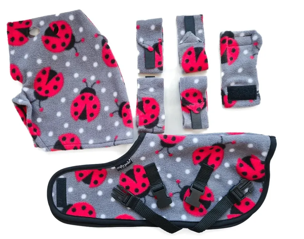 Crafty Ponies Snuggle Rug Set